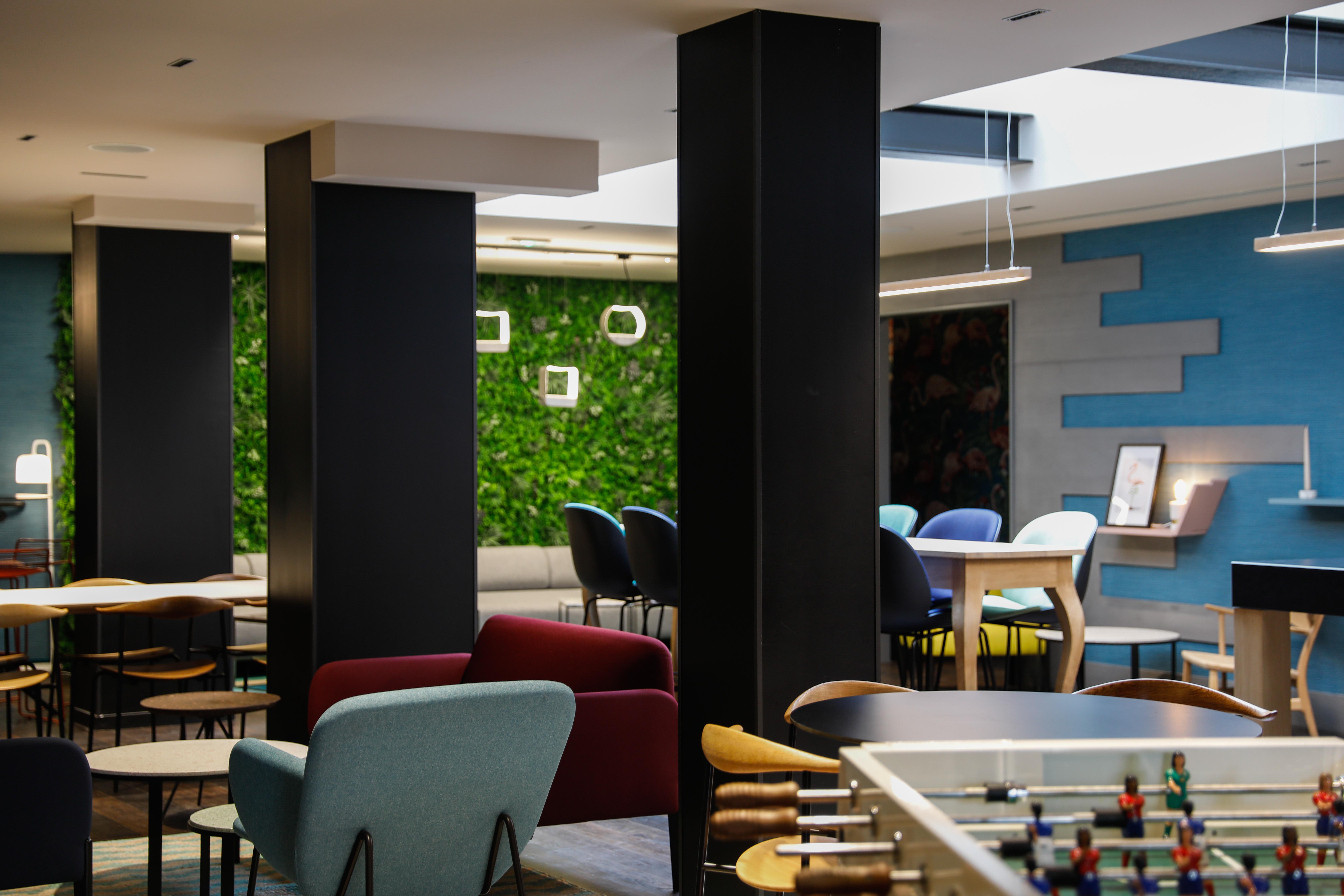 Terrass" Hotel Париж Екстериор снимка