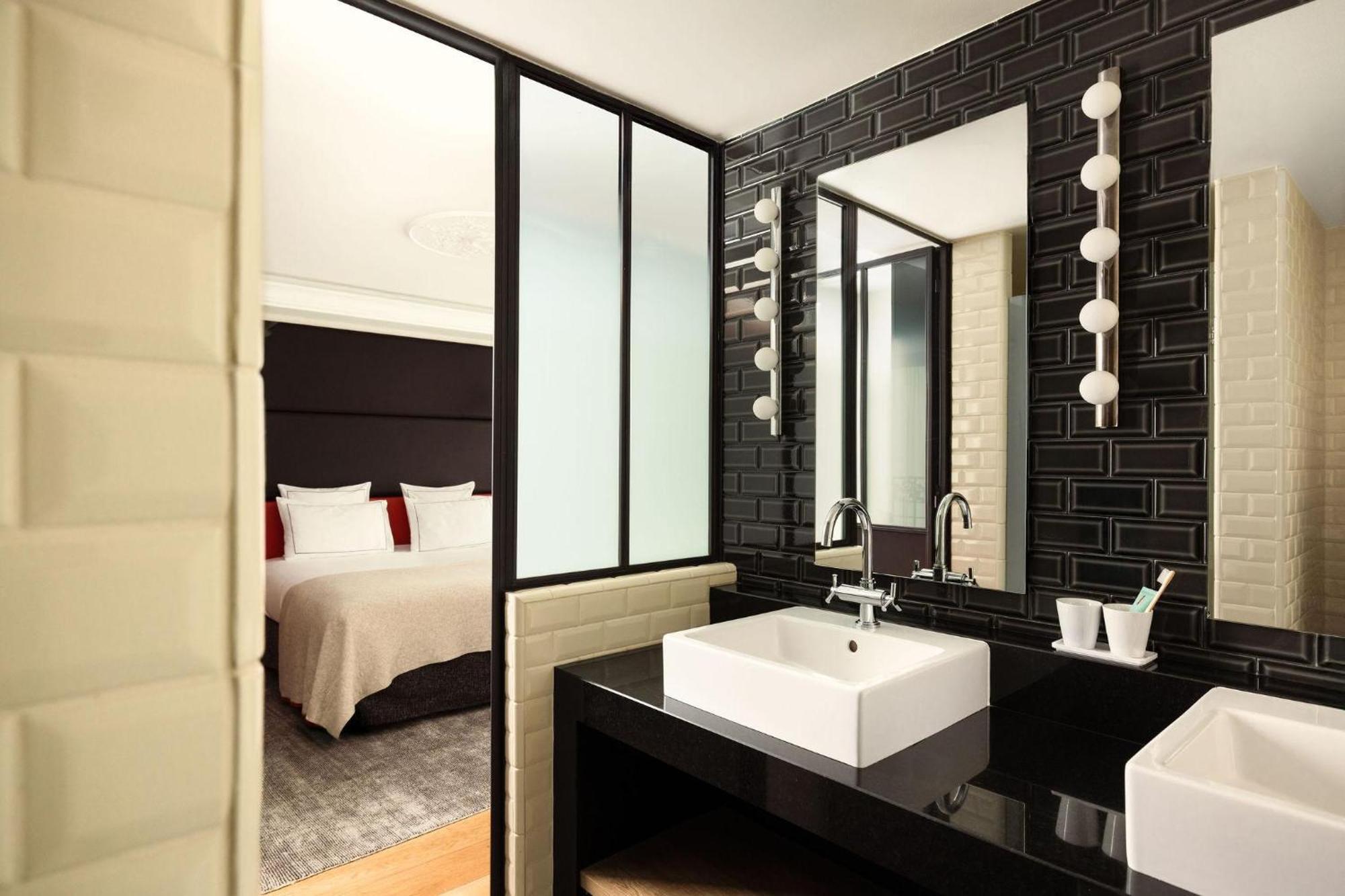 Terrass" Hotel Париж Екстериор снимка